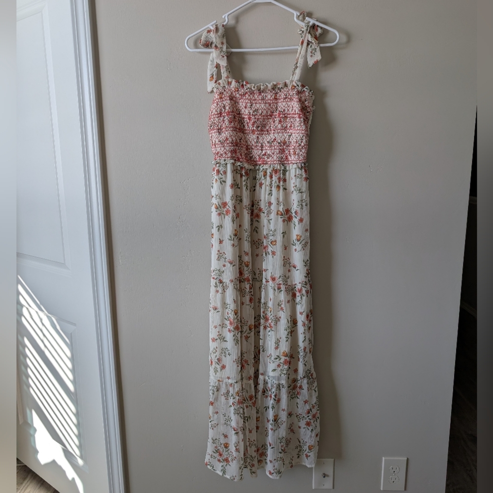 Sold - Picture 2 of 4